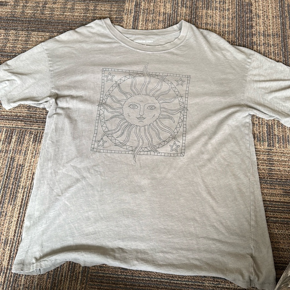 American Eagle Graphic Tee